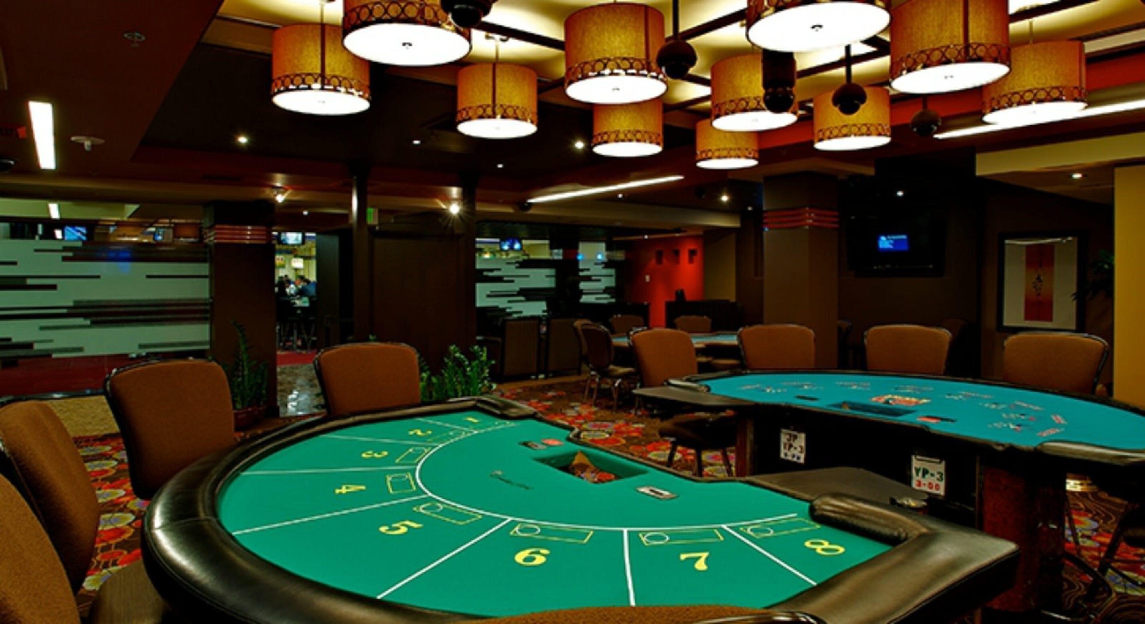 The Commerce Casino & Hotel Buitenkant foto